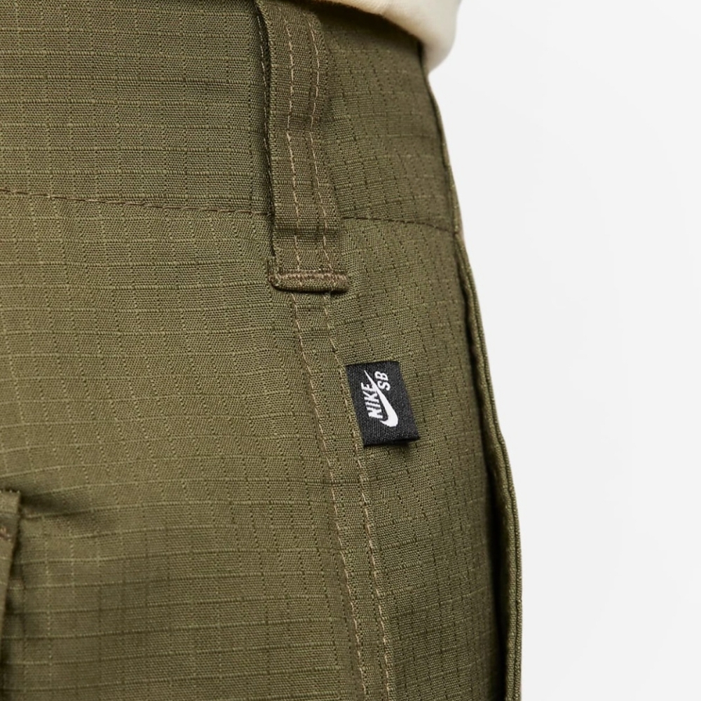 Nike SB KearnyMen's Cargo Skate Pants 30 - Picture 3 of 10